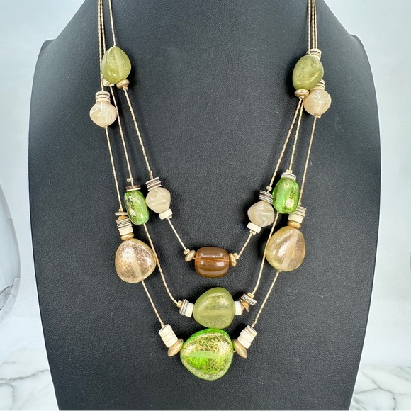 Chico”s Multi-Layer Necklace Spring Green and Gold Metallic Beads Adjustable - Picture 1 of 8